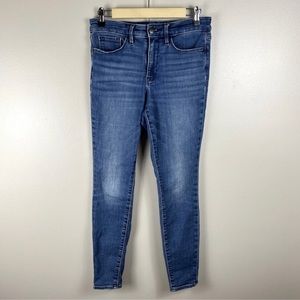 Women’s Athleta Sculptek Skinny Jeans